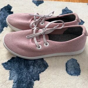 Allbirds Women's Light Pink Tree Skipper shoes size 9